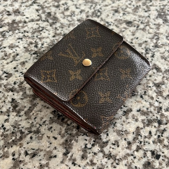 Louis Vuitton Wallet - Picture 2 of 7